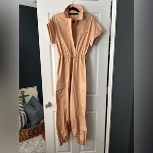 Zara Cream Collared utility jumpsuit with pockets. Never Worn.
